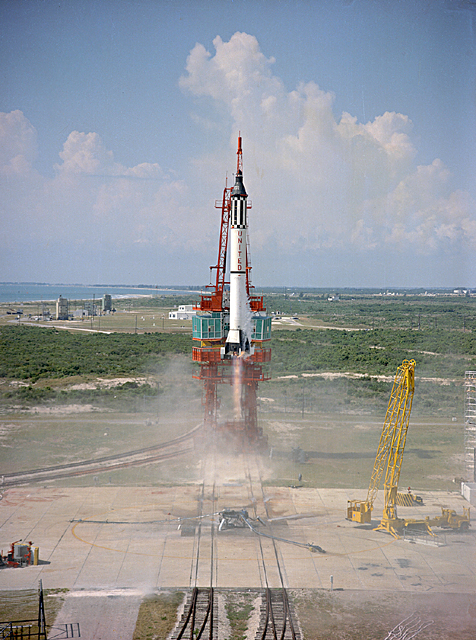 Freedom 7 Launch Alan Shepard MR-3 Project Mercury NASA.jpg